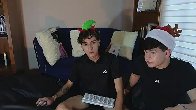 Derekswan online show from 12/15/25, 09:31