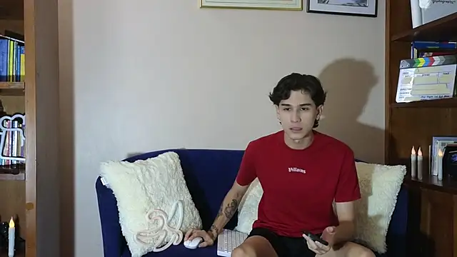 Derekswan online show from 12/14/25, 01:12