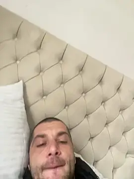 Kinkycouple142 online show from 03/06/26, 02:34