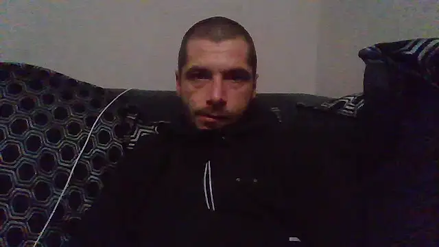 Kinkycouple142 online show from 04/15/26, 07:58