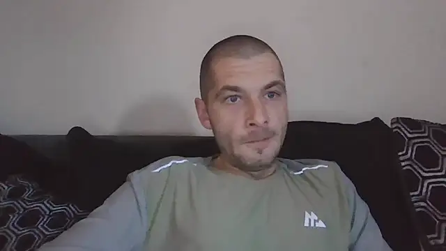 Kinkycouple142 online show from 05/19/26, 05:31