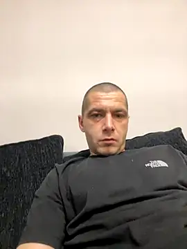 Kinkycouple142 online show from 11/11/25, 07:52