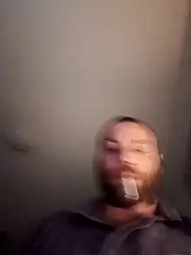 Alessiooo908 online show from 05/01/26, 06:13