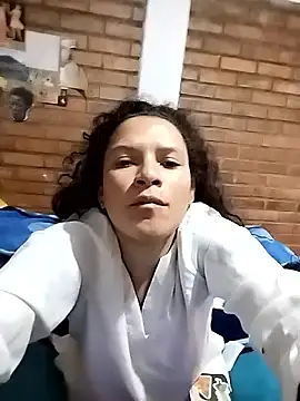 Snapshot of LeiaOrganal chatting on 11/12/25, 08:01 LeiaOrganal online show from 11/12/25, 08:01