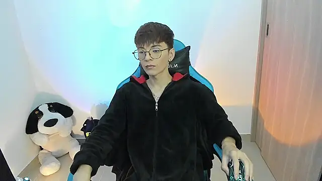 RYO BLEU  online show from 11/18/25, 11:57