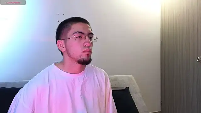 AresMassimoX online show from 03/26/26, 01:31