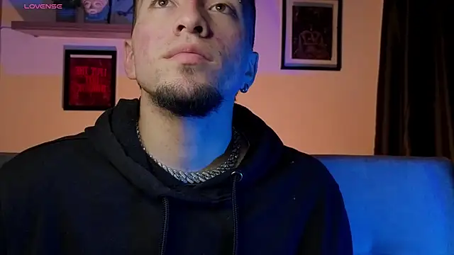 AresMassimoX online show from 11/15/25, 03:54