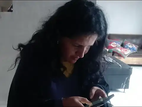 Sra Angelina online show from 12/05/25, 07:12