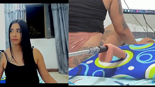 Snapshot of michelle_hot1 chatting on 11/24/25, 02:44 michelle hot1 online show from 11/24/25, 02:44