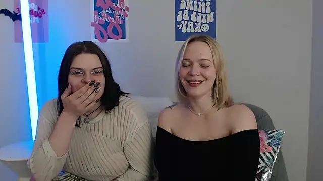 Dona Mafia online show from 12/19/25, 02:30