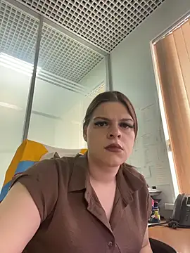 Dona Mafia online show from 05/20/26, 11:24