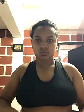 Snapshot of CataniaA22 chatting on 11/28/25, 02:06 CataniaA22 online show from 11/28/25, 02:06