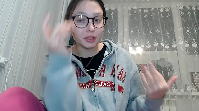 your  gena online show from 11/25/25, 02:06