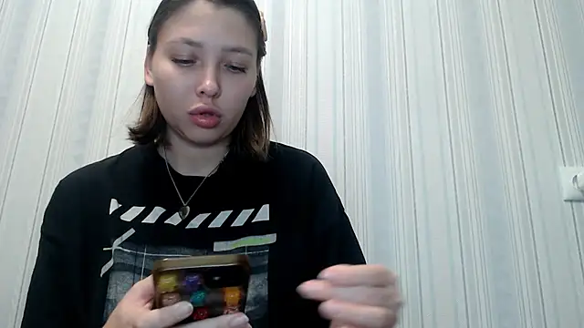 your  gena online show from 11/26/25, 04:51