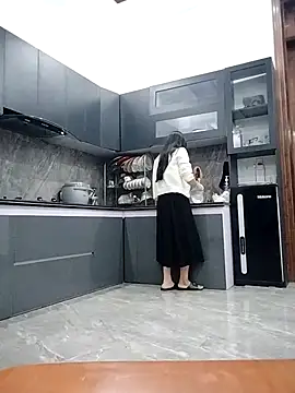   Anna    online show from 01/13/26, 03:49