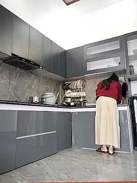   Anna    online show from 01/10/26, 05:47