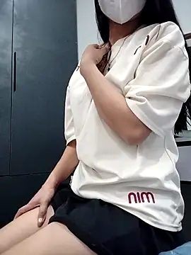   Anna    online show from 12/03/25, 01:32