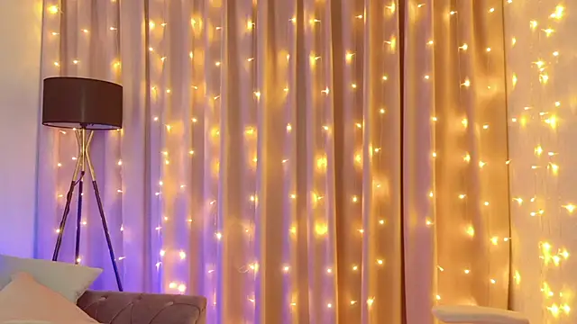 Snapshot of ur_shy_bambi chatting on 01/17/26, 01:09 ur shy bambi online show from 01/17/26, 01:09