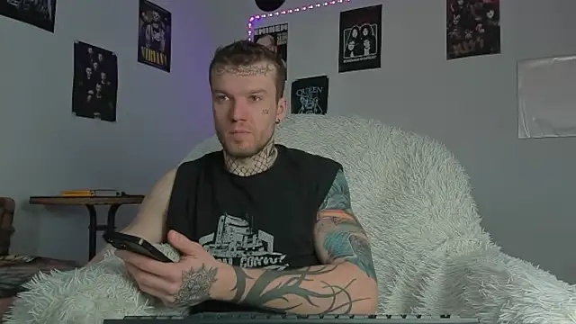 Huntall77 online show from 03/19/26, 05:07