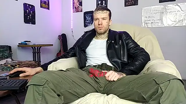 Huntall77 online show from 02/06/26, 05:47