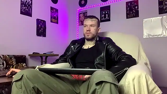 Huntall77 online show from 02/28/26, 05:01