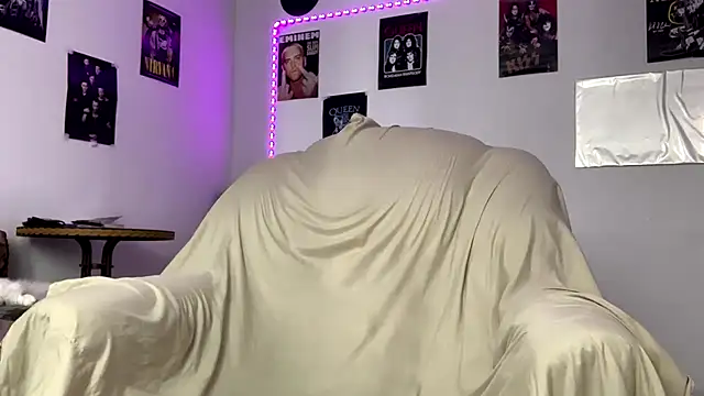 Huntall77 online show from 03/03/26, 05:58