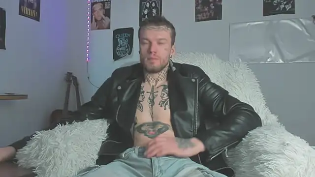 Huntall77 online show from 03/29/26, 06:15