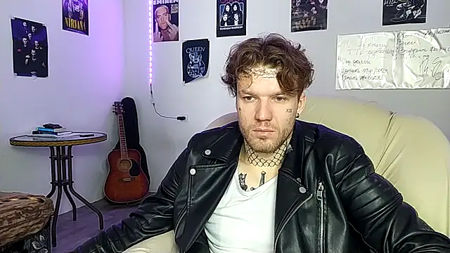 Huntall77 online show from 02/08/26, 06:44