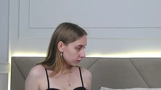 RachaelCute online show from 11/16/25, 04:28