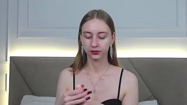 RachaelCute online show from 11/24/25, 04:23