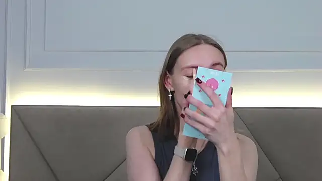 RachaelCute online show from 12/04/25, 04:22