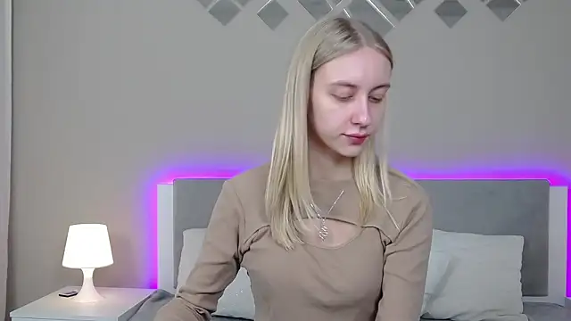 Snapshot of RachaelCute chatting on 03/04/26, 11:29 RachaelCute online show from 03/04/26, 11:29