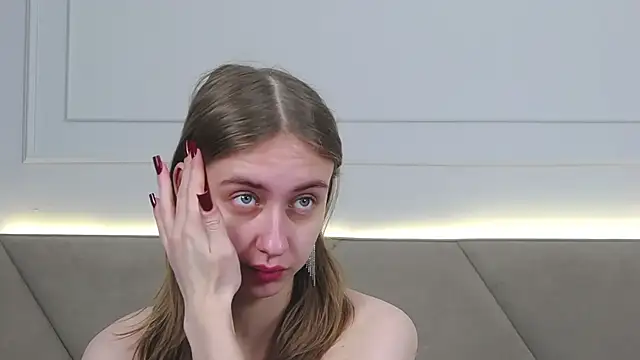 RachaelCute online show from 11/18/25, 04:27