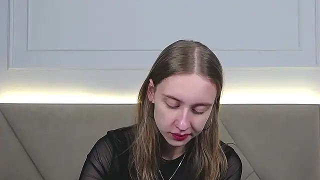 RachaelCute online show from 12/15/25, 04:18