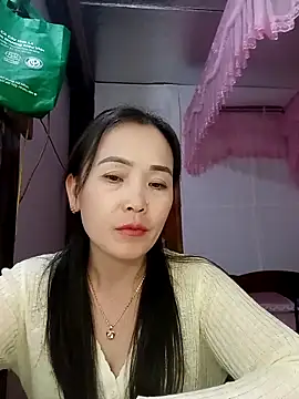 Feeling-hot online show from 03/13/26, 02:22