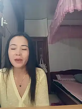 Snapshot of Feeling-hot chatting on 02/14/26, 01:28 Feeling-hot online show from 02/14/26, 01:28