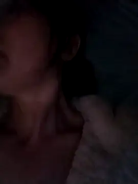 Feeling-hot online show from 11/14/25, 01:59