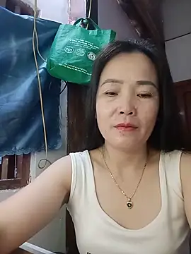 Feeling-hot online show from 05/26/26, 03:15