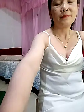 Feeling-hot online show from 05/16/26, 02:27