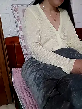 Feeling-hot online show from 03/20/26, 10:00