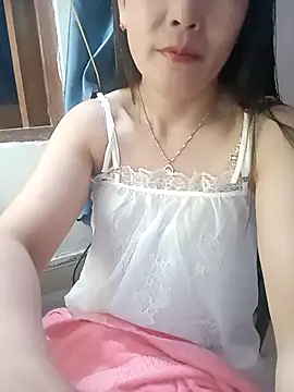 Feeling-hot online show from 05/02/26, 03:39