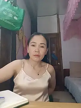 Feeling-hot online show from 05/21/26, 01:52