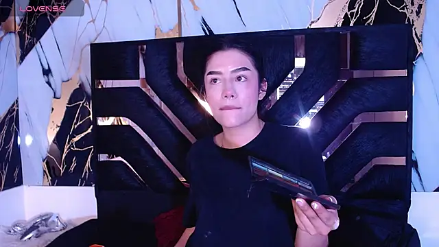 tael novacs online show from 01/11/26, 04:08