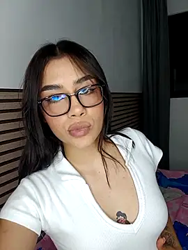 Snapshot of tael_novacs chatting on 04/16/26, 02:34 tael novacs online show from 04/16/26, 02:34