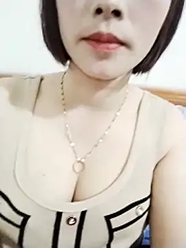 Swan-white123 online show from 12/14/25, 02:00