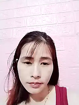 Swan-white123 online show from 11/17/25, 01:26