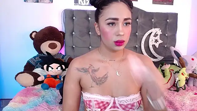 lunabritton1 online show from 04/09/26, 02:24