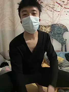 Snapshot of Theo615 chatting on 11/14/25, 04:43 Theo615 online show from 11/14/25, 04:43