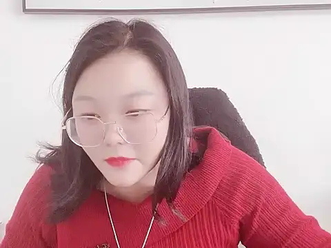 Snapshot of Lydia-Wei chatting on 11/14/25, 06:50 Lydia-Wei online show from 11/14/25, 06:50