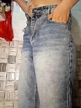 thuy-kieu online show from 02/02/26, 08:41